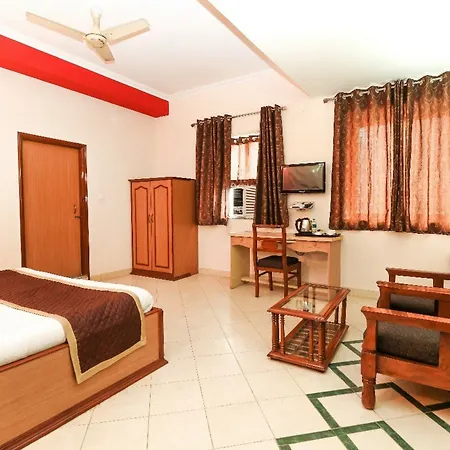 Dezire Hotel